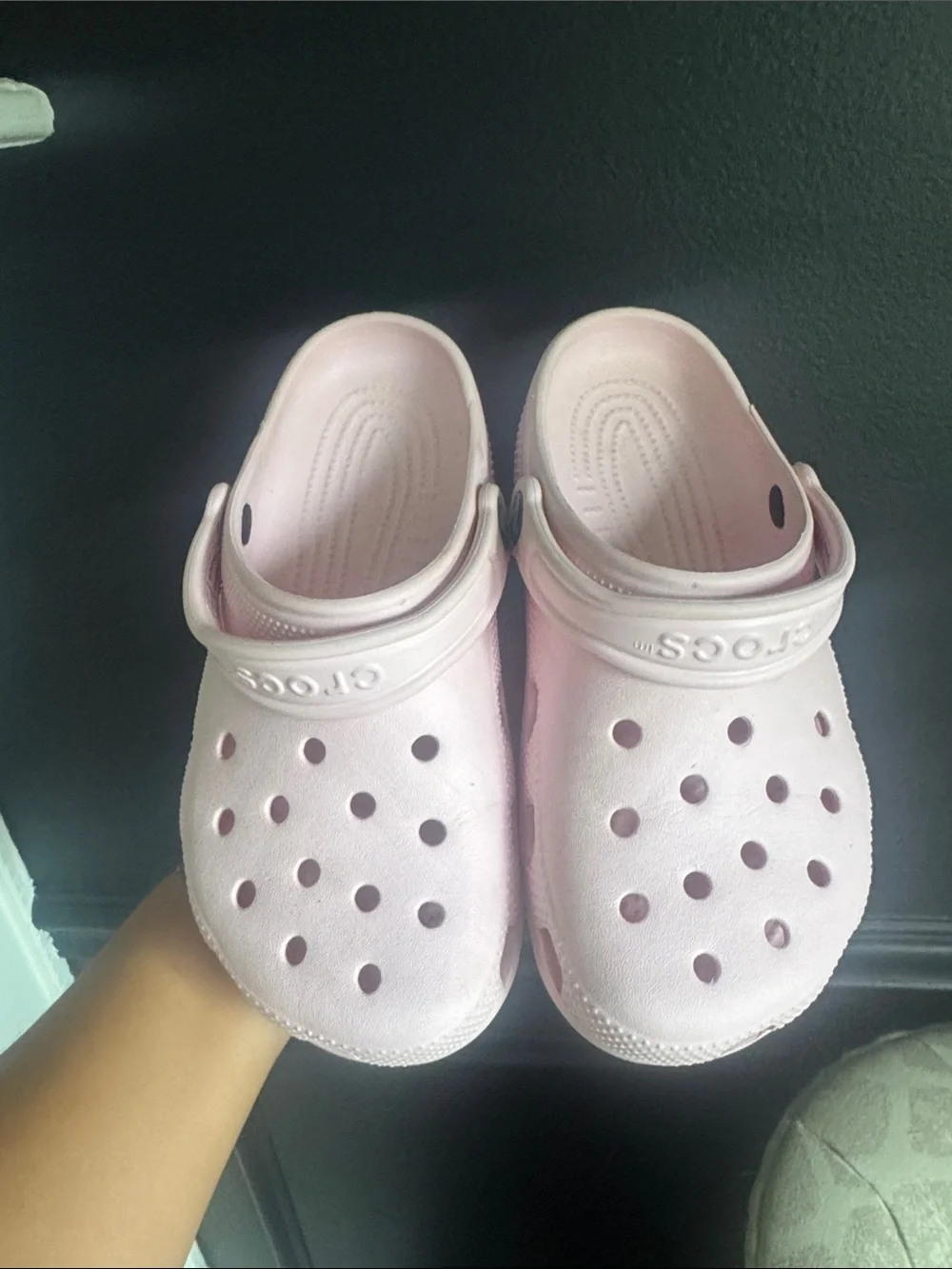 Kid Girl Crocs- Light Pink